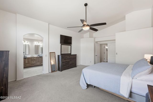 17353 S Sienna Bluffs Trail, Vail, AZ 85641