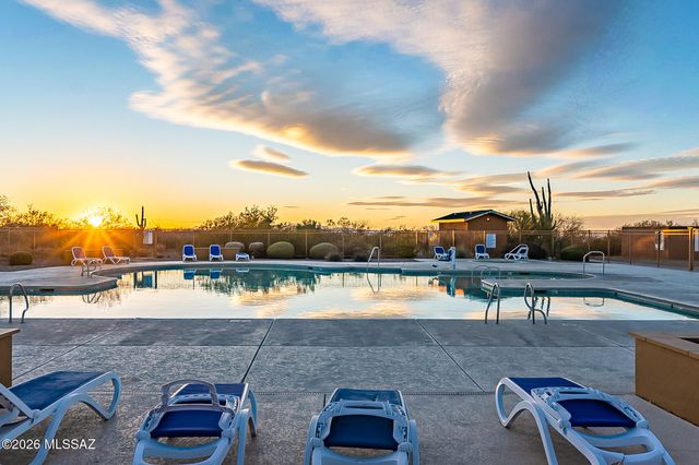 17353 S Sienna Bluffs Trail, Vail, AZ 85641