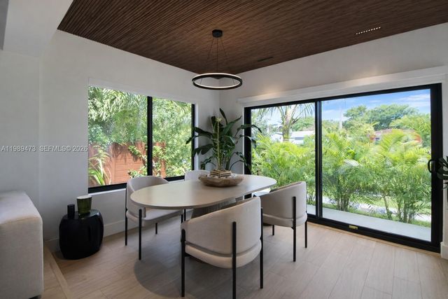 500 NW 43rd St, Miami, FL 33127