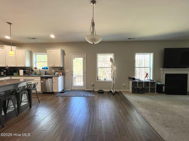 268 Spring Meadows Drive, Aberdeen, NC 28315