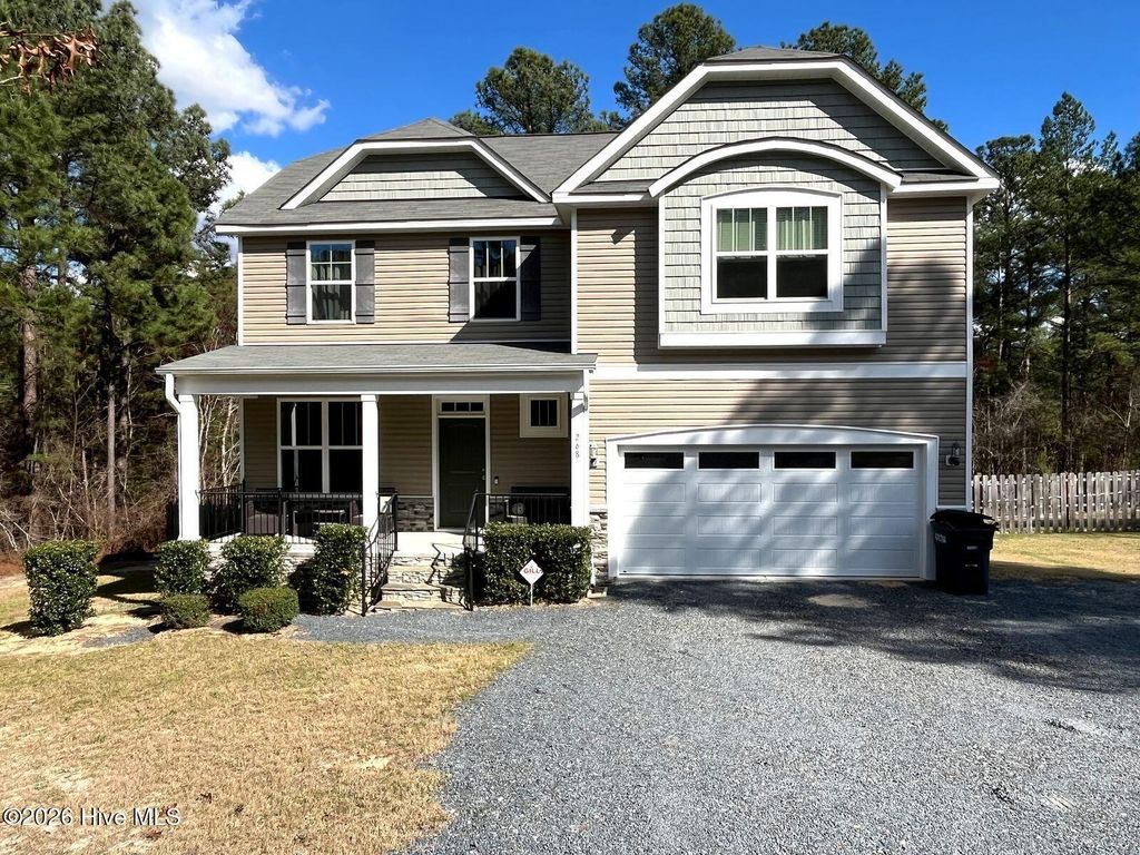 268 Spring Meadows Drive, Aberdeen, NC 28315