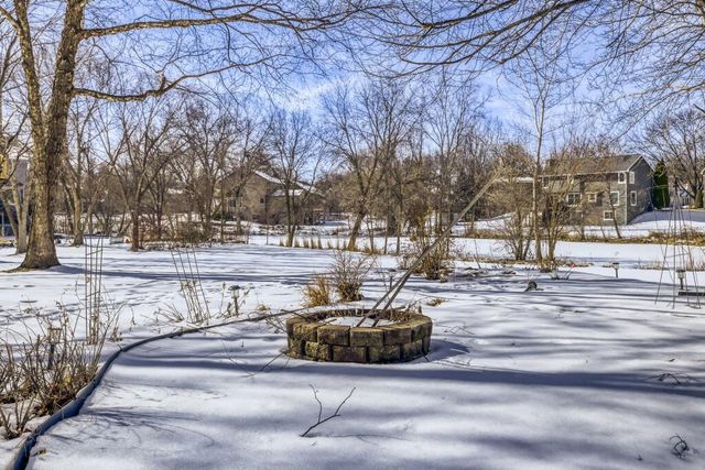 2155 Weston Lane N, Plymouth, MN 55447