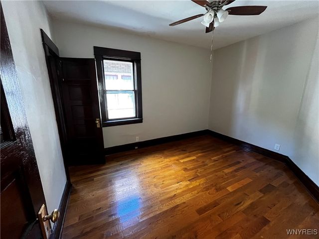 1076 West Avenue, Buffalo, NY 14213