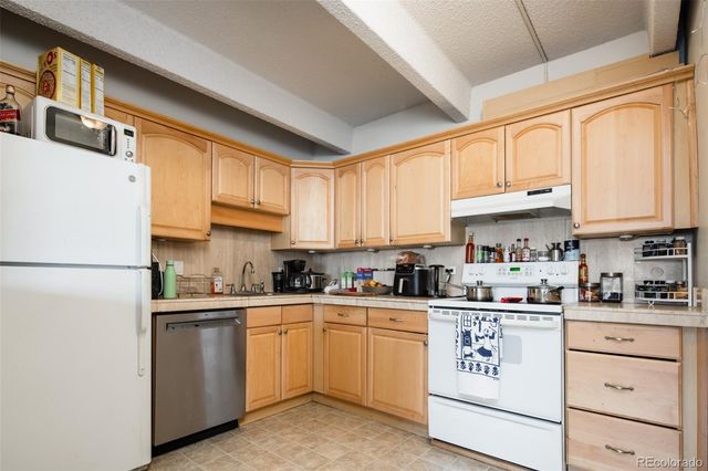 555 E 10th Avenue 107, Denver, CO 80203