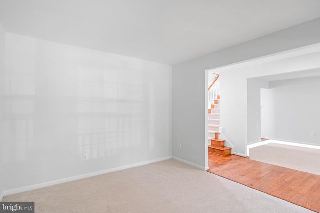 300 N OLD DOMINION LN, Purcellville, VA 20132