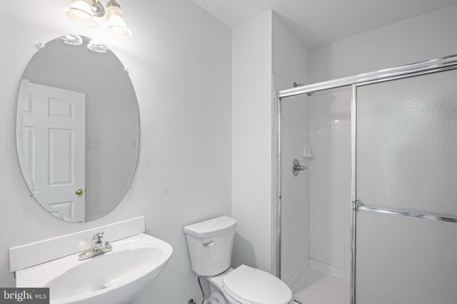 300 N OLD DOMINION LN, Purcellville, VA 20132