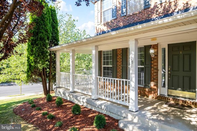 300 N OLD DOMINION LN, Purcellville, VA 20132
