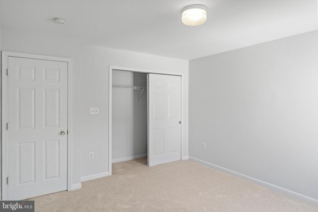 300 N OLD DOMINION LN, Purcellville, VA 20132