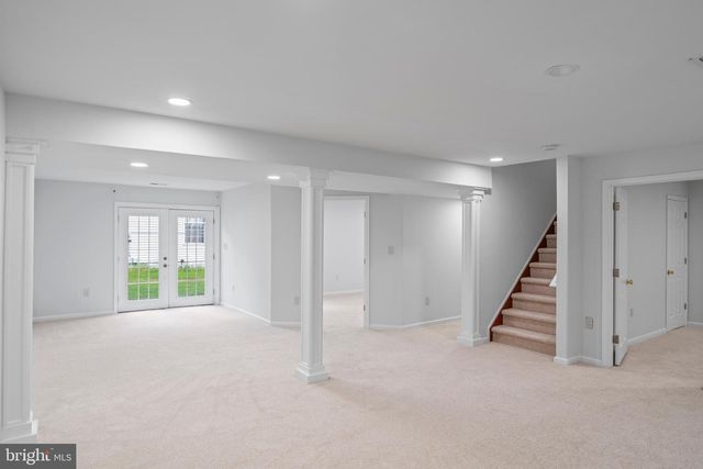 300 N OLD DOMINION LN, Purcellville, VA 20132