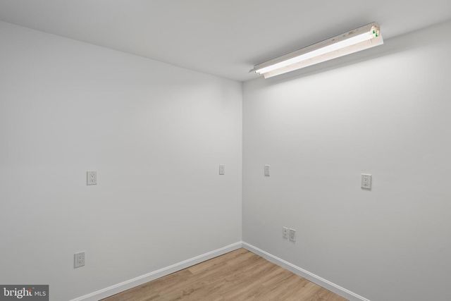 300 N OLD DOMINION LN, Purcellville, VA 20132