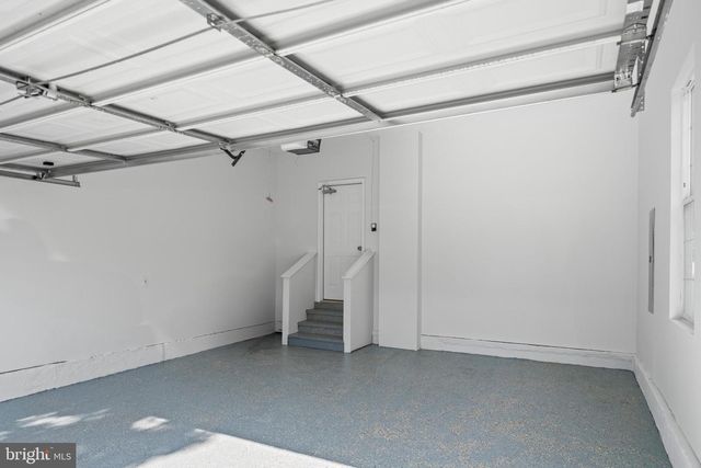 300 N OLD DOMINION LN, Purcellville, VA 20132