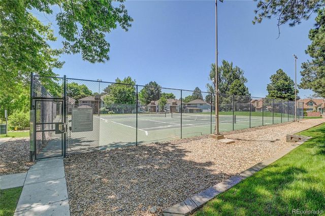 2181 S Troy Way 103, Aurora, CO 80014