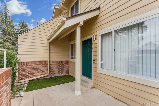 2181 S Troy Way 103, Aurora, CO 80014