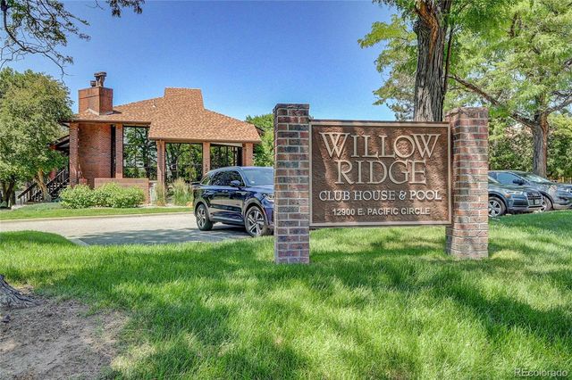 2181 S Troy Way 103, Aurora, CO 80014