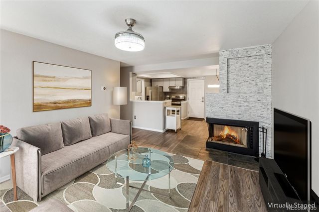 2181 S Troy Way 103, Aurora, CO 80014