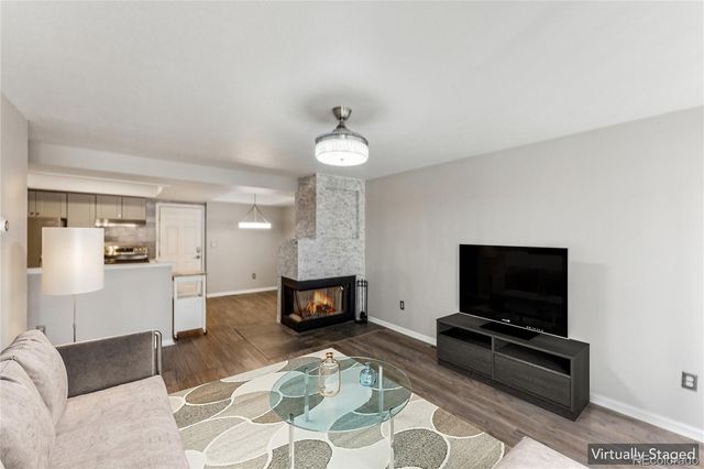 2181 S Troy Way 103, Aurora, CO 80014