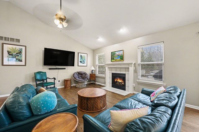 9113 Lakewood Drive, Northfield Twp, MI 48189