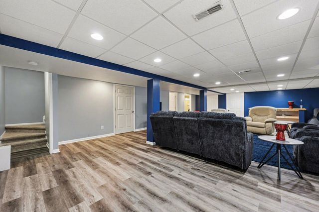 9113 Lakewood Drive, Northfield Twp, MI 48189