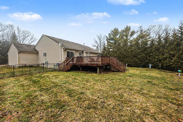 9113 Lakewood Drive, Northfield Twp, MI 48189