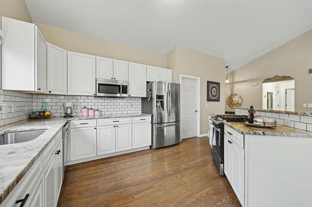 9113 Lakewood Drive, Northfield Twp, MI 48189