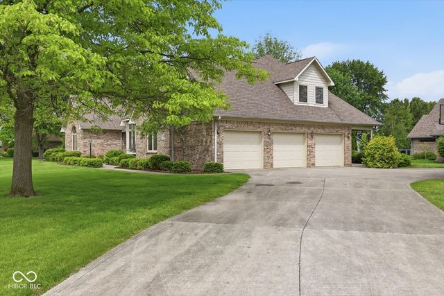 114 Western Trace, Shelbyville, IN 46176