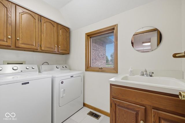 114 Western Trace, Shelbyville, IN 46176