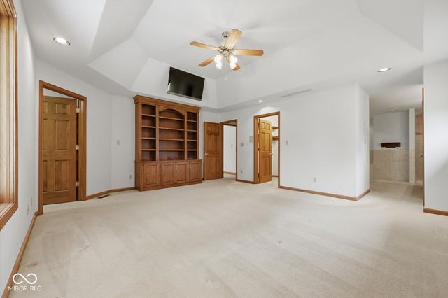 114 Western Trace, Shelbyville, IN 46176