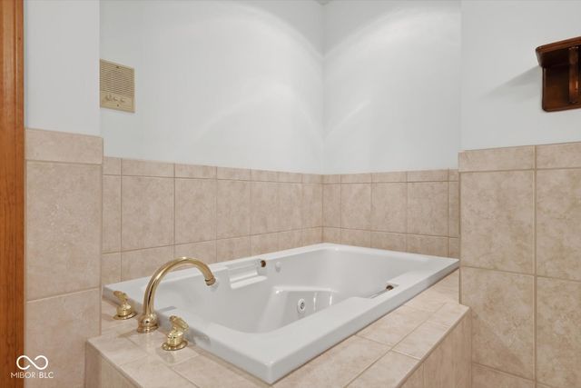 114 Western Trace, Shelbyville, IN 46176