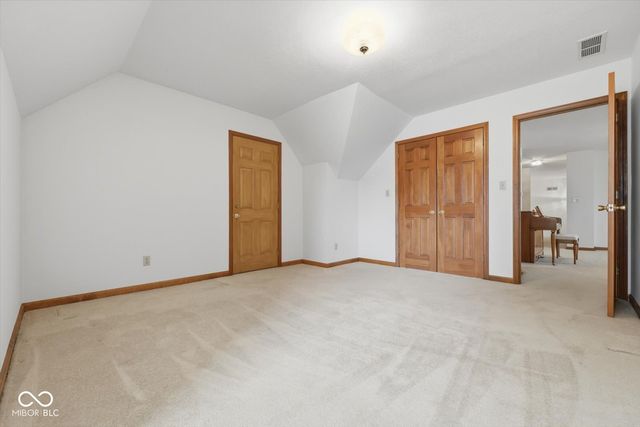 114 Western Trace, Shelbyville, IN 46176