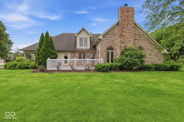 114 Western Trace, Shelbyville, IN 46176