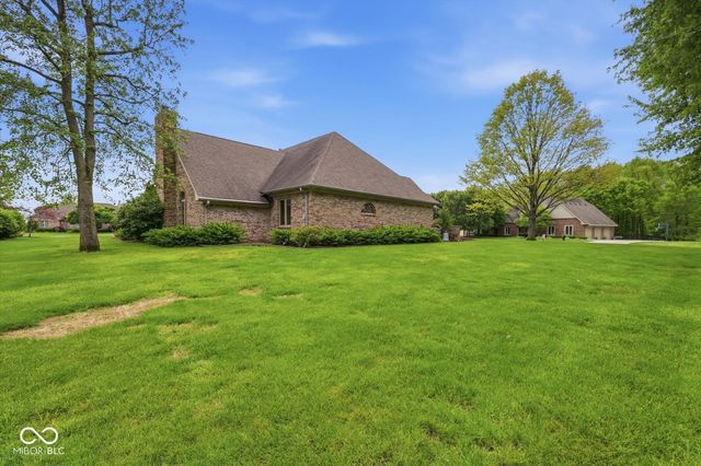 114 Western Trace, Shelbyville, IN 46176