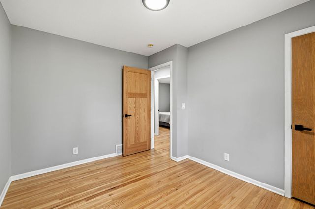 3501 W 103rd Street, Bloomington, MN 55431