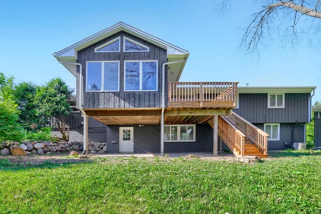 3501 W 103rd Street, Bloomington, MN 55431