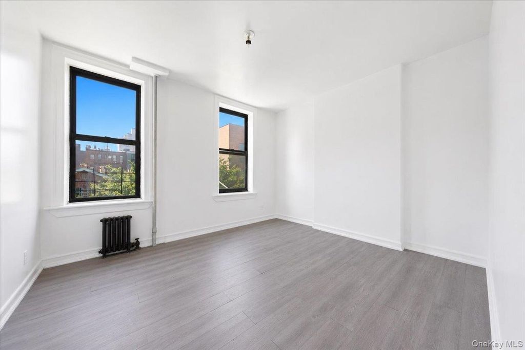 425 E 153 Street 3A, Bronx, NY 10455 — photo 4