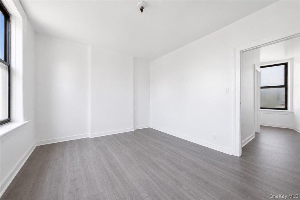 425 E 153 Street 3A, Bronx, NY 10455 — photo 5