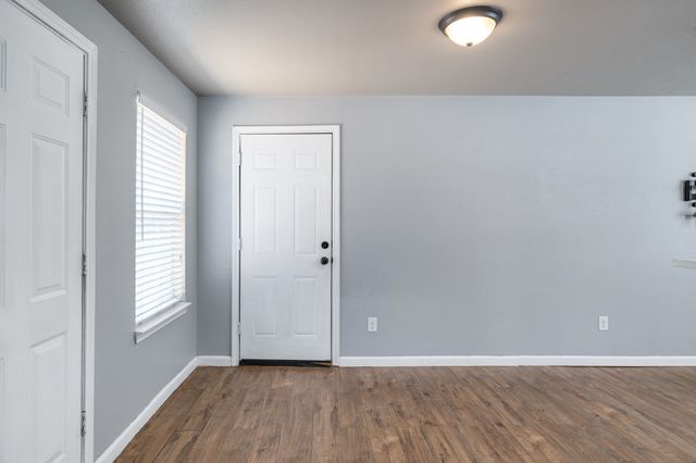 6704 Lavon Drive, Richland Hills, TX 76118