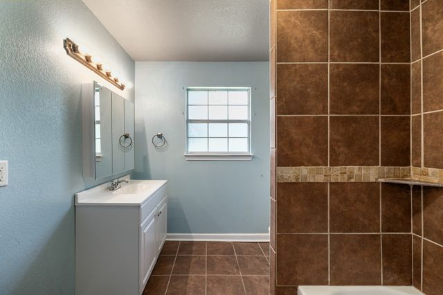 6704 Lavon Drive, Richland Hills, TX 76118