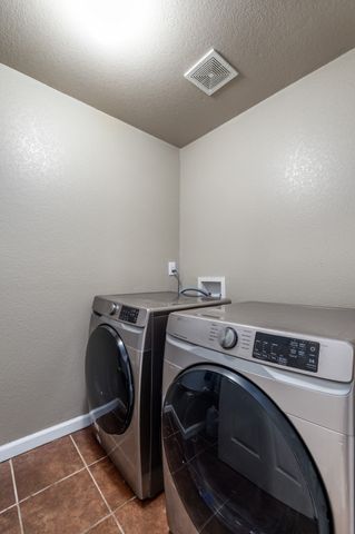 6704 Lavon Drive, Richland Hills, TX 76118