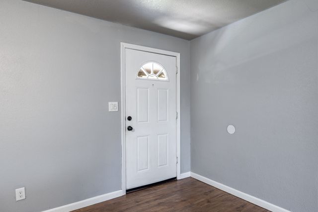 6704 Lavon Drive, Richland Hills, TX 76118