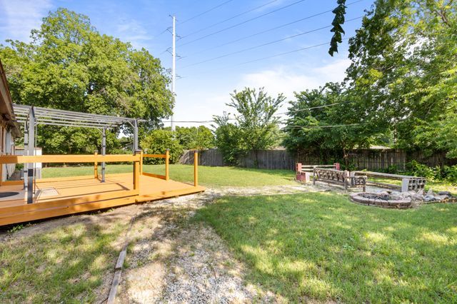6704 Lavon Drive, Richland Hills, TX 76118