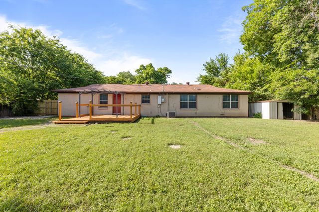 6704 Lavon Drive, Richland Hills, TX 76118