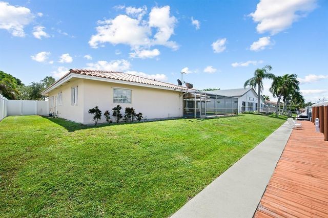 4041 NE 27TH Terrace, Lighthouse Point, FL 33064