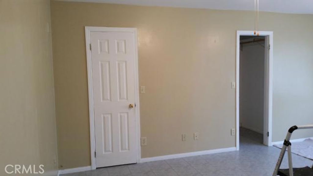 Image 15 of property listing at 62323 Mars Drive, Joshua Tree, CA 92252