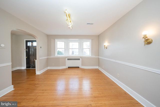 291 JACKSON AVE, Lansdowne, PA 19050