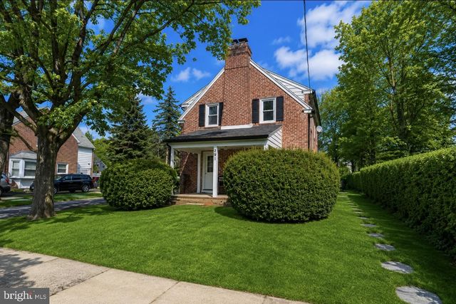 291 JACKSON AVE, Lansdowne, PA 19050