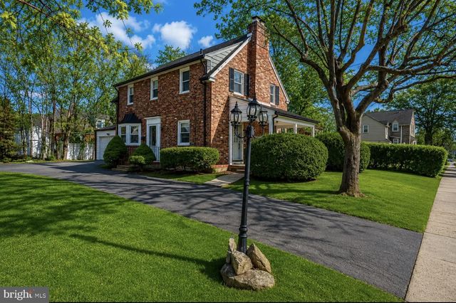 291 JACKSON AVE, Lansdowne, PA 19050