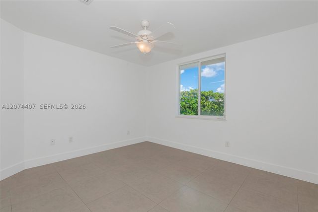 555 E Dania Beach Blvd 9, Dania Beach, FL 33004