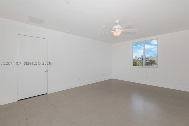 555 E Dania Beach Blvd 9, Dania Beach, FL 33004
