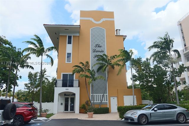 555 E Dania Beach Blvd 9, Dania Beach, FL 33004