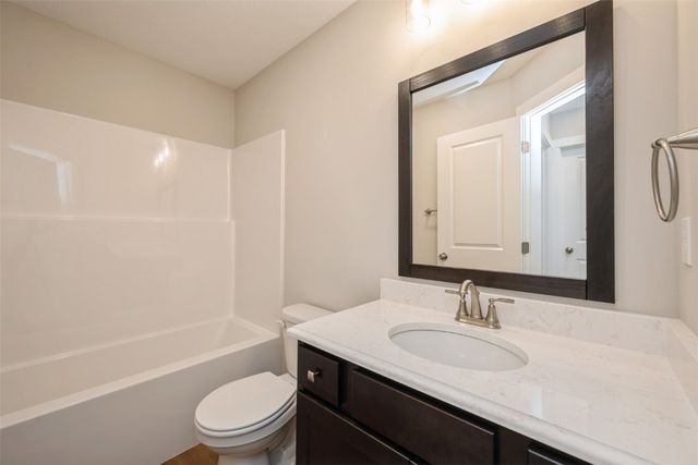 1312 Beringer Court NE, Cedar Rapids, IA 52402